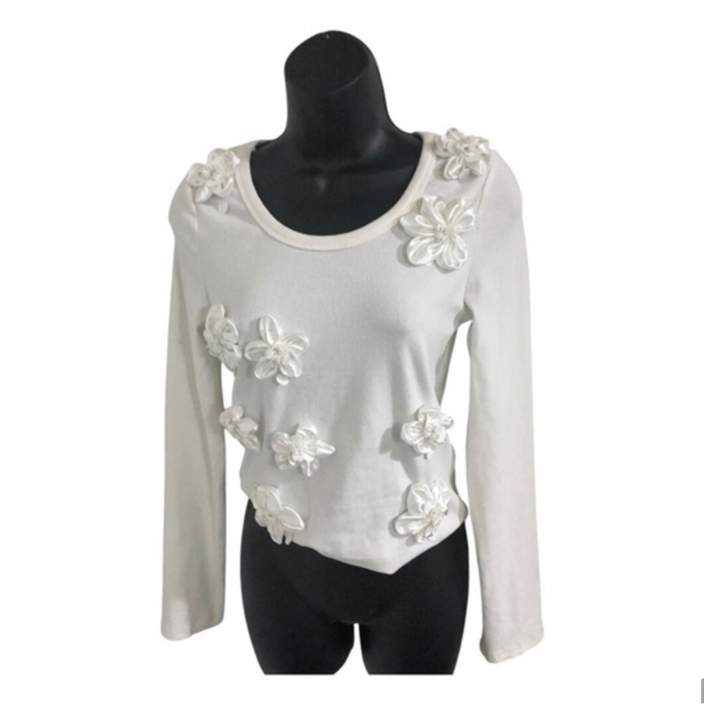 Beautiful 3d sequin flower applique long sleeve white top shirt size medium‎ new